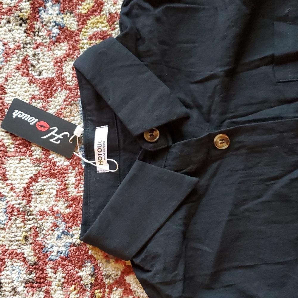 *NWT LAST ONE!!! Black button down shirt with brown buttons - Great basic shirt